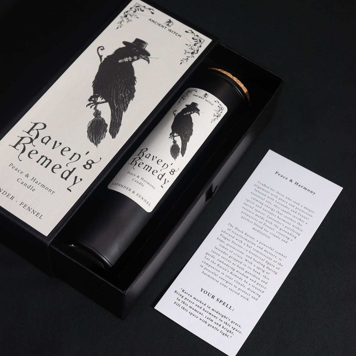 Świeca rytualna Krucze Remedium z ZAKLĘCIAMI ORIANY !- ochrona na kryzys, chaos i przywrócenie spokoju - RAVEN’S REMEDY  Kolekcja Krąg Białej Wiedźmy - Wybór Oriany
