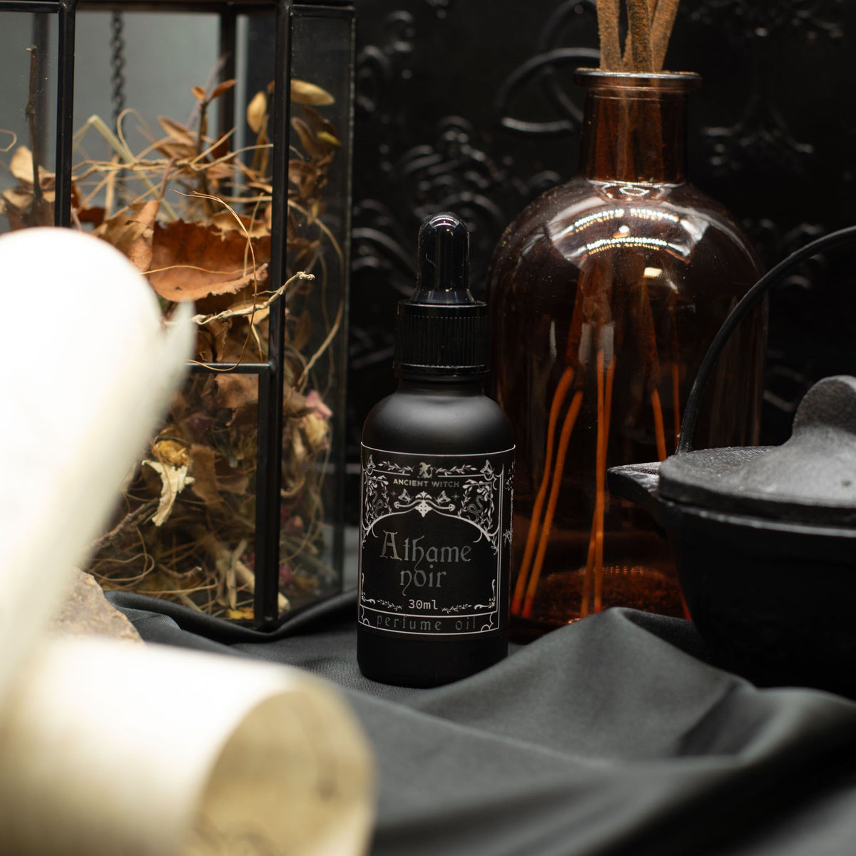Olejek Perfumowany Kolekcji Białej Wiedzmy - Czarny Athame