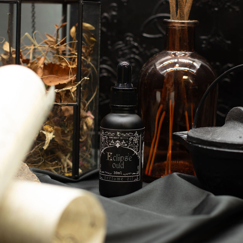 Olejek Perfumowany Ancient Witch - Zaćmienie Oud
