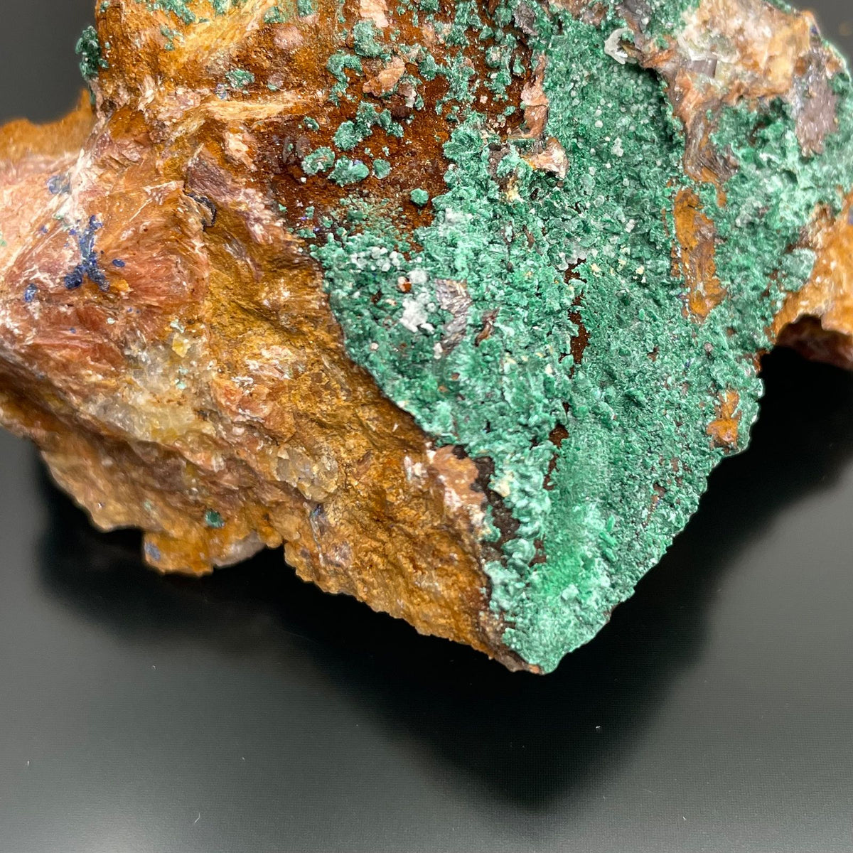 Okazy minerałów – azuryt z malachitem (ok. 20 sztuk)