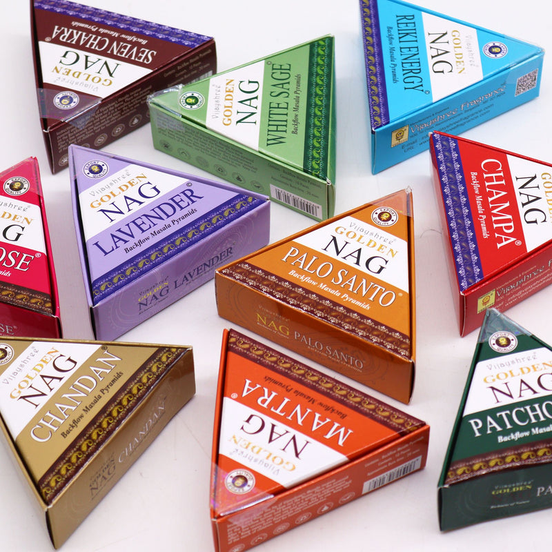 42 g – Stożki kadzidlane Jumbo Golden Nag Champa typu „backflow” (z przepływem zwrotnym)