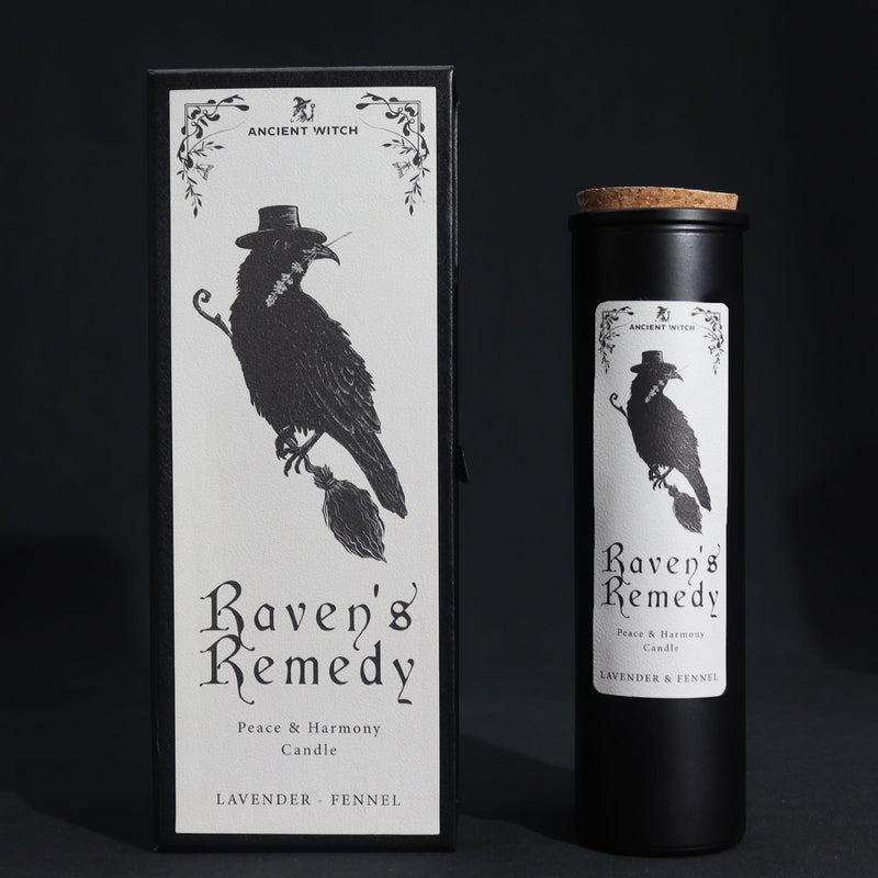 Świeca rytualna Krucze Remedium z ZAKLĘCIAMI ORIANY !- ochrona na kryzys, chaos i przywrócenie spokoju - RAVEN’S REMEDY  Kolekcja Krąg Białej Wiedźmy - Wybór Oriany