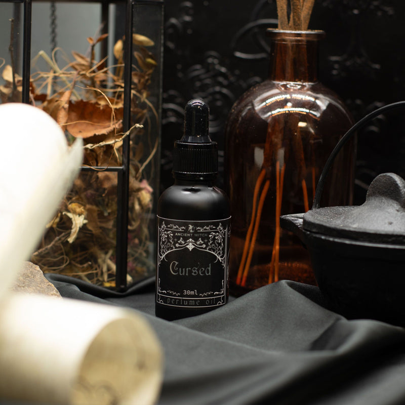 Olejek Perfumowany Ancient Witch - Przeklęty